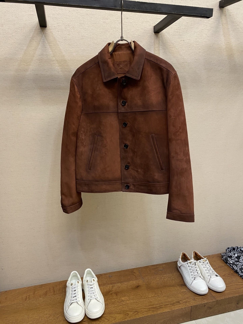 Pra*a outwear